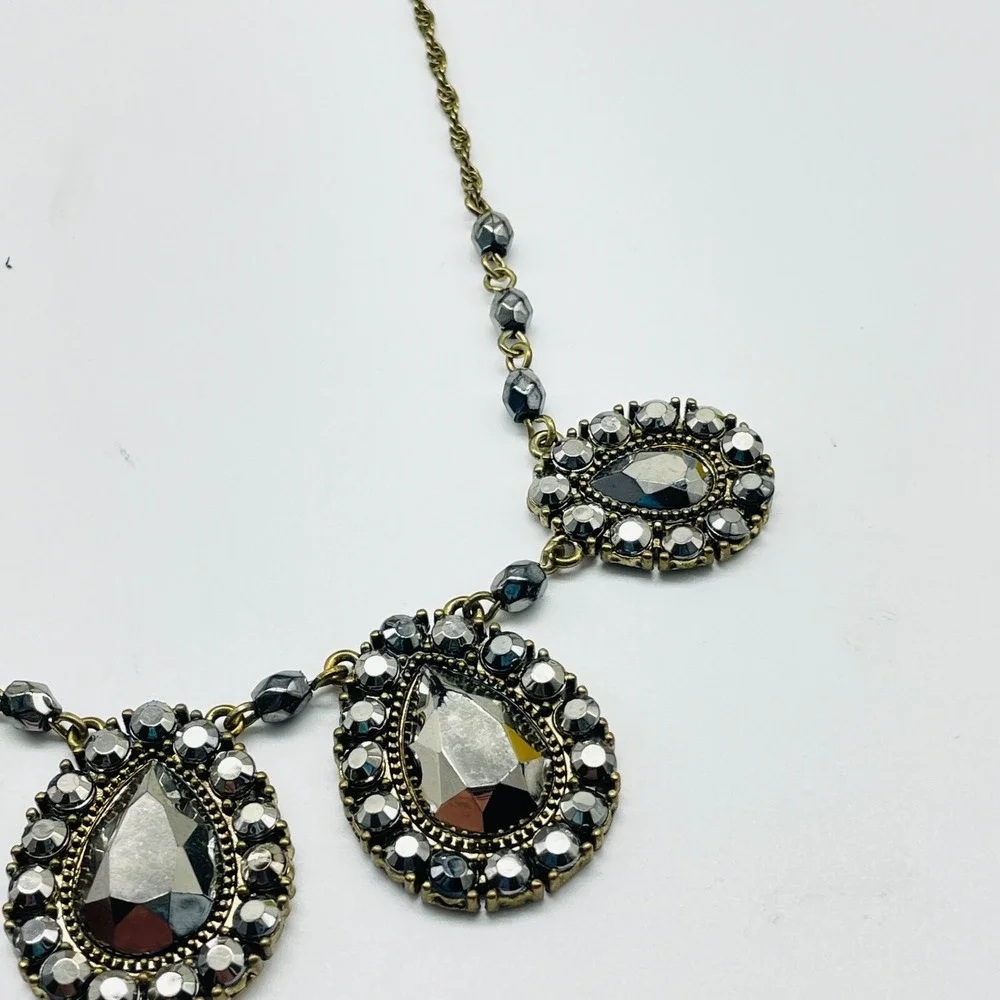 Vintage Beaded Statement Necklace Black Gray Silver Tone Teardrop Bib